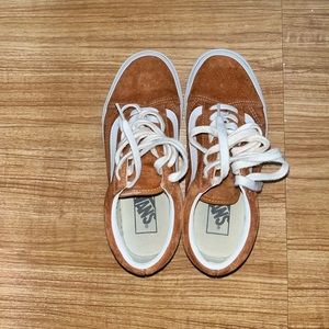 SUEDE VANS OLD SKOOLS